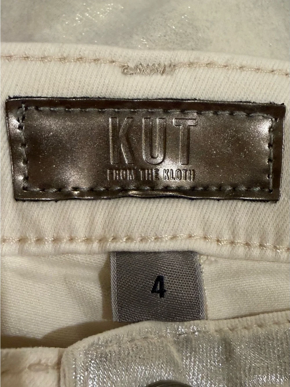 Kut from the Kloth Reese High Rise Ankle Straight with Metallic Finish Size 4